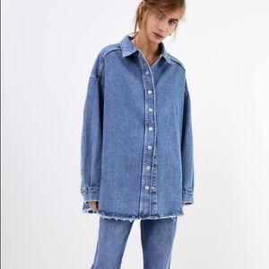 Zara Oversized Denim Shirt with Distressed Hem Size S-M NTW